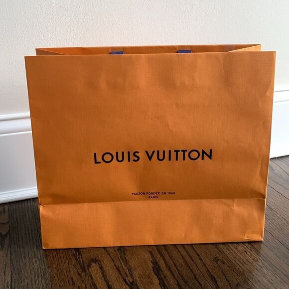 Louis Vuitton Empty 16”x 13” Shopping Tote - Medium Empty Gift Bag - Picture 3 of 7